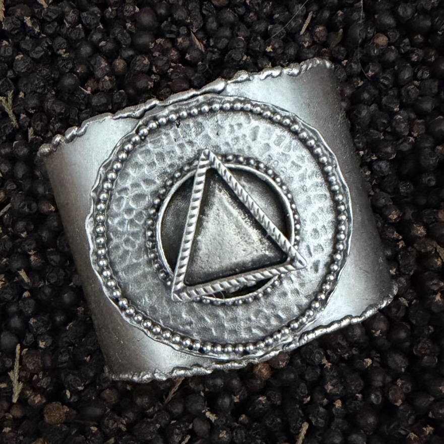 Rogue Recovery Courage Cuff